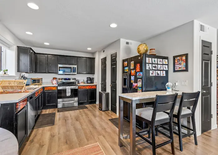 Decorated For The Holidays! 2bdr In Downtown * Flagstaff