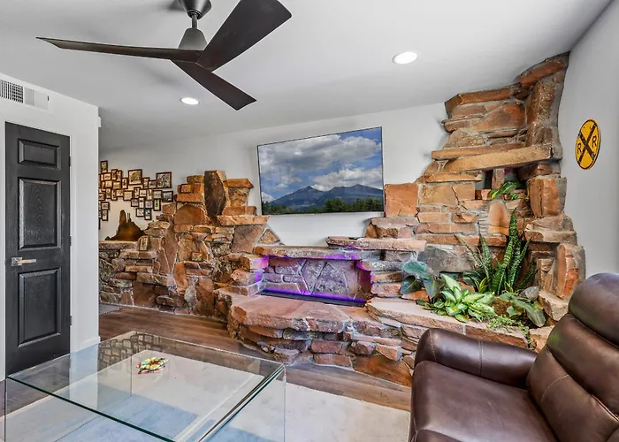 Decorated For The Holidays! 2bdr In Downtown Flagstaff